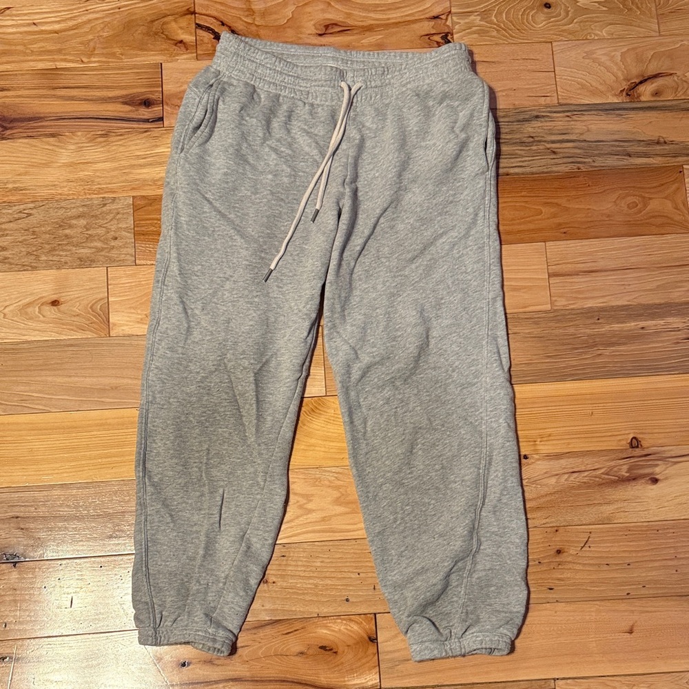 Aerie Women’s Gray Jogger Sweatpants